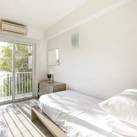 Centre Apt In St Julians/pv With Spacious Living By 360 Estates Lejlighed